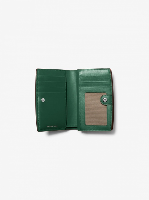 Michael Kors Bryant Medium Pebbled Leather Wallet
