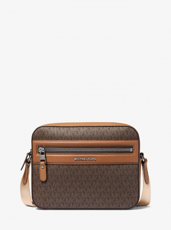 Інший колір цієї моделі Michael Kors