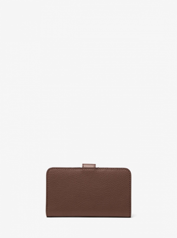 Jet Set Travel Medium Pebbled Leather Billfold Wallet