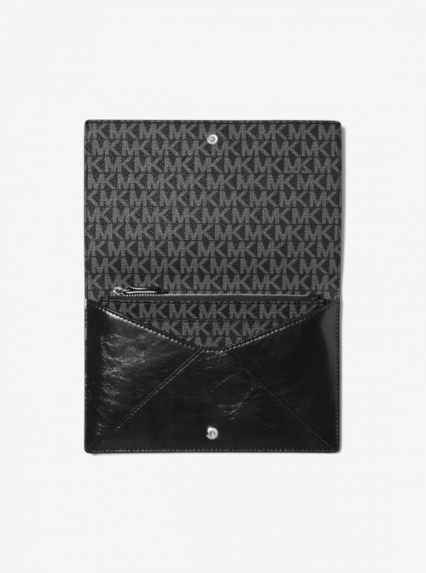 Jet Set Travel Small 2-in-1 Clutch