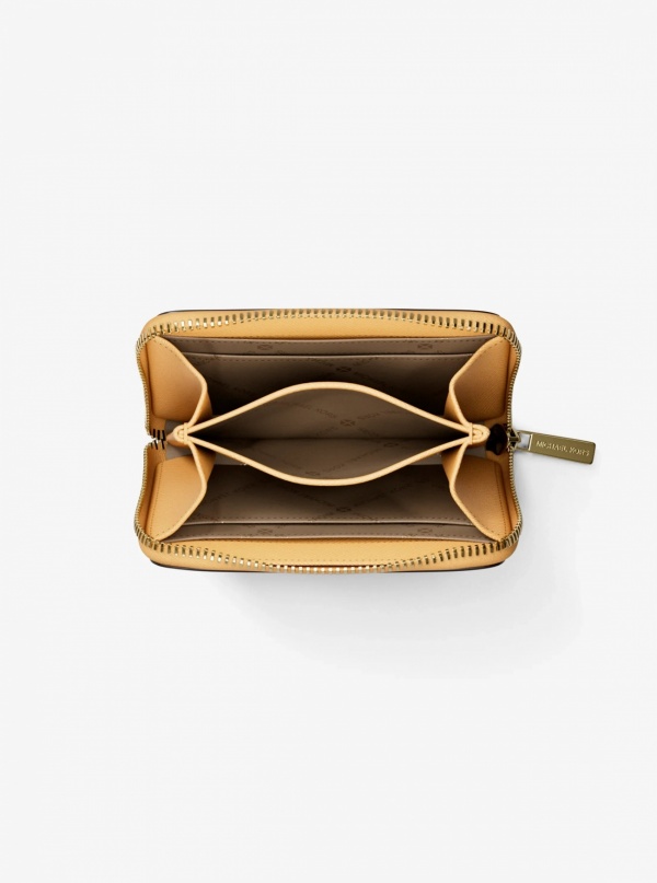 Jet Set Travel Medium Saffiano Leather Wallet