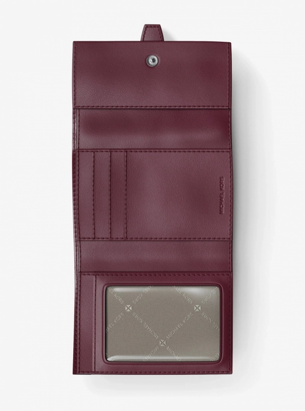 Greenwich Medium Leather Trifold Wallet