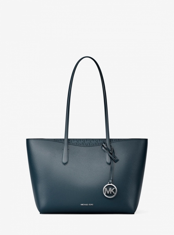Другой цвет этой модели Michael Kors