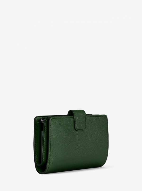 Jet Set Travel Medium Saffiano Leather Wallet
