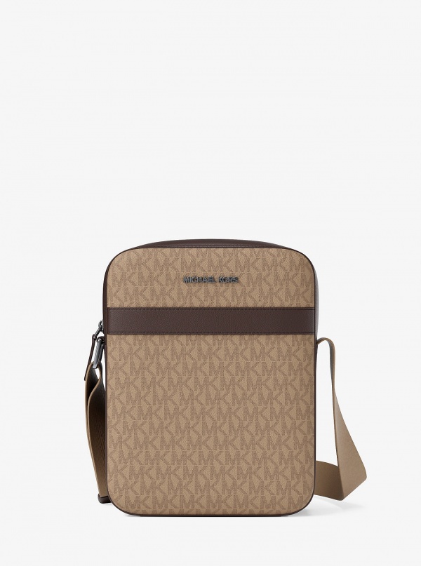 Другой цвет этой модели Michael Kors
