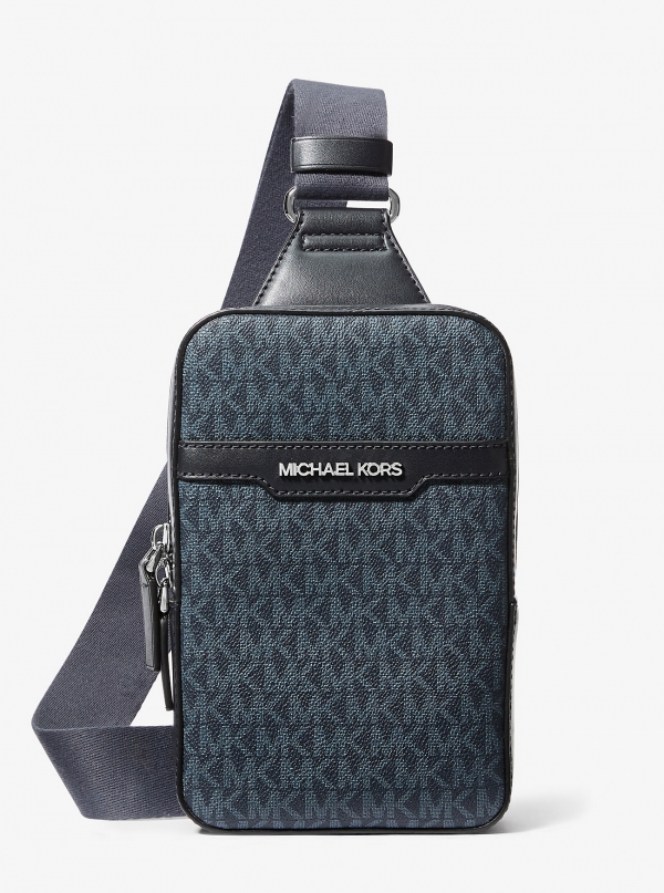 Інший колір цієї моделі Michael Kors