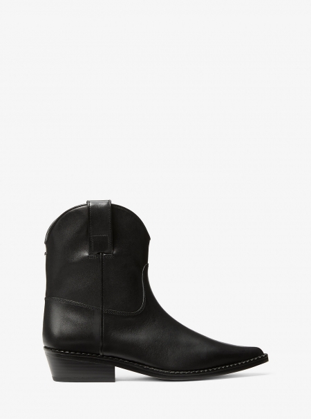 MICHAEL Michael Kors Noemie Leather Boot
