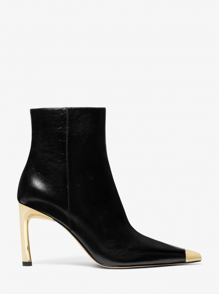 MICHAEL Michael Kors Kasia Leather Boot