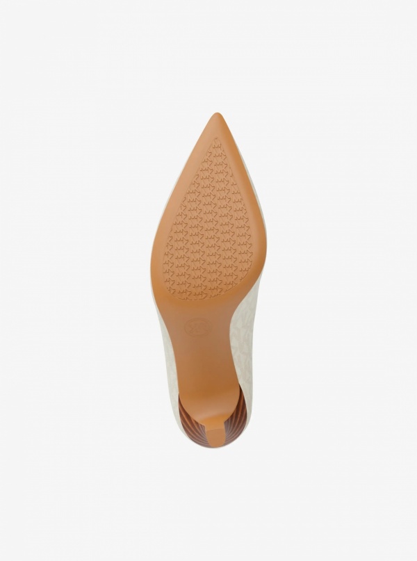 Willa Signature Logo Pump