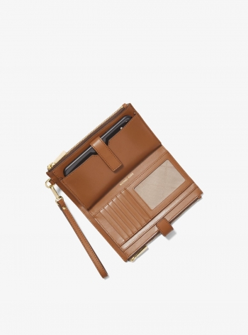 MICHAEL Michael Kors Adele Logo Smartphone Wallet