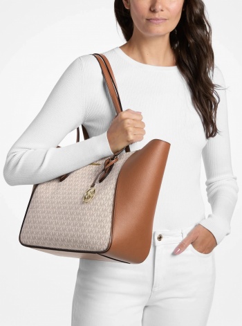 Jet Set Travel Large Signature Logo 3-in-1 Tote Bag