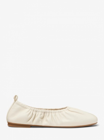 Michael Kors Bri Ruched Leather Ballet Flat